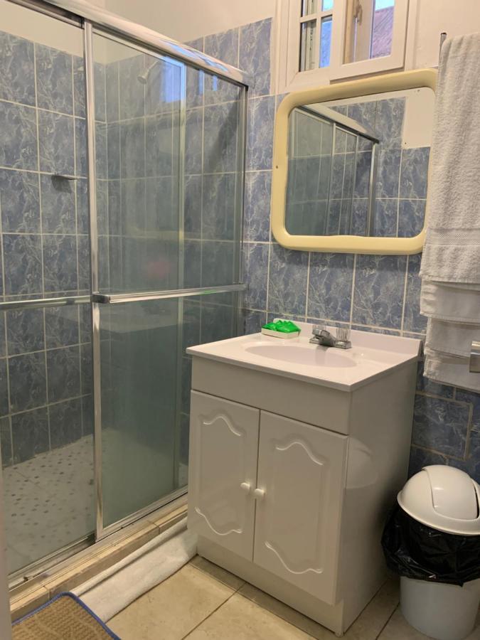 Black Lion Inn Сантьяго Экстерьер фото